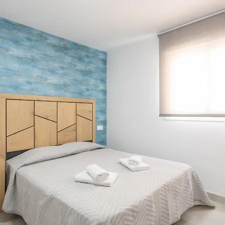 Atico 2 Junto A La Playa By Renthas פואנגירולה