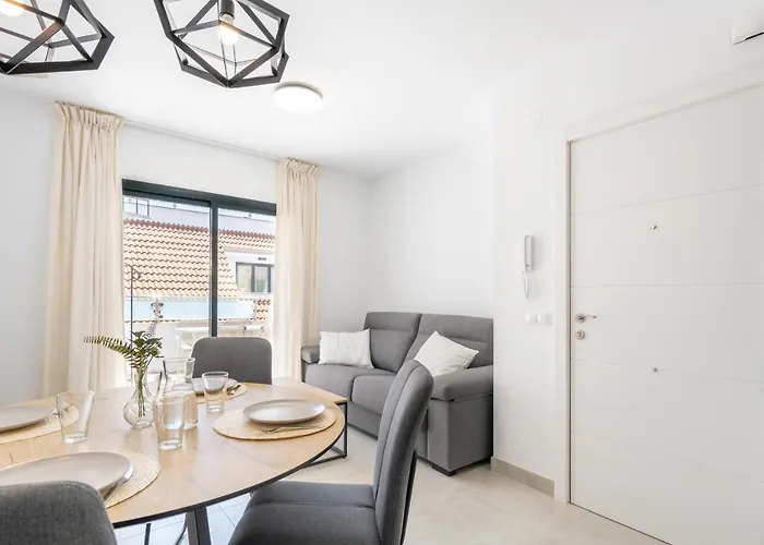 Atico 2 Junto A La Playa By Renthas